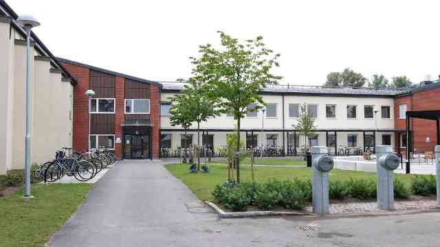 Vallavägen 8.158